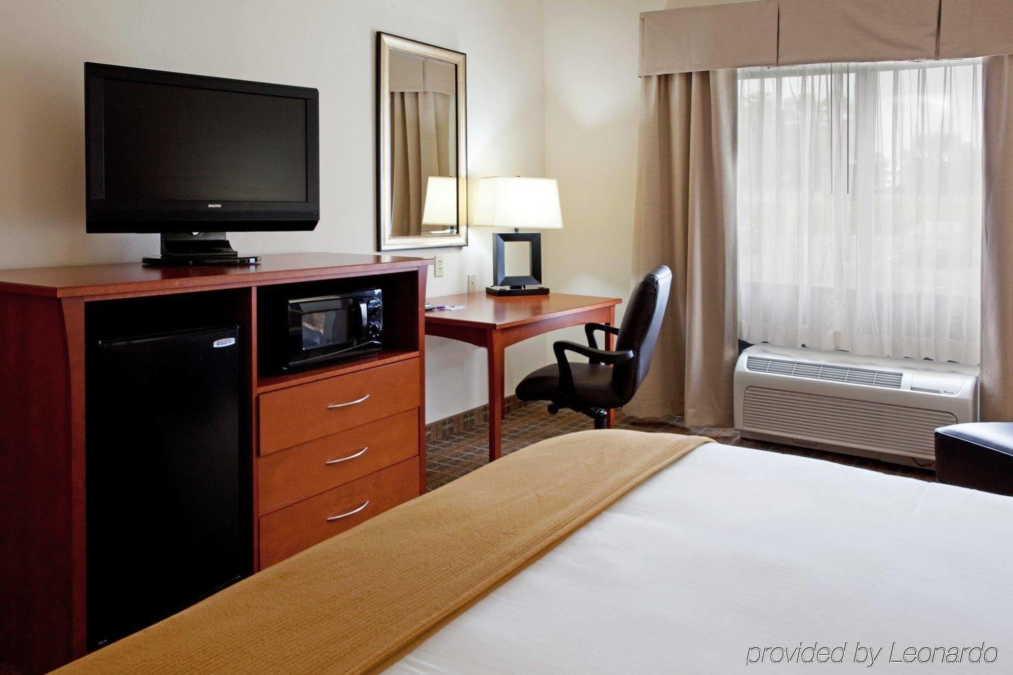 Express & - Hardeeville-hilton Head By Ihg Hotel 2*